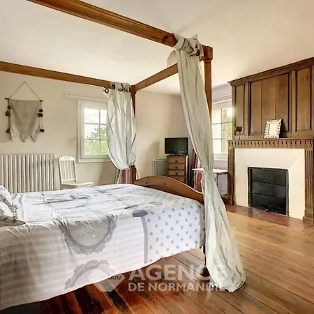 Дом отдыха Grand A La Campagne Couvains (Orne)